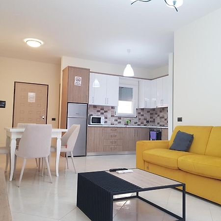 Relax Apartments Golem Голем Экстерьер фото