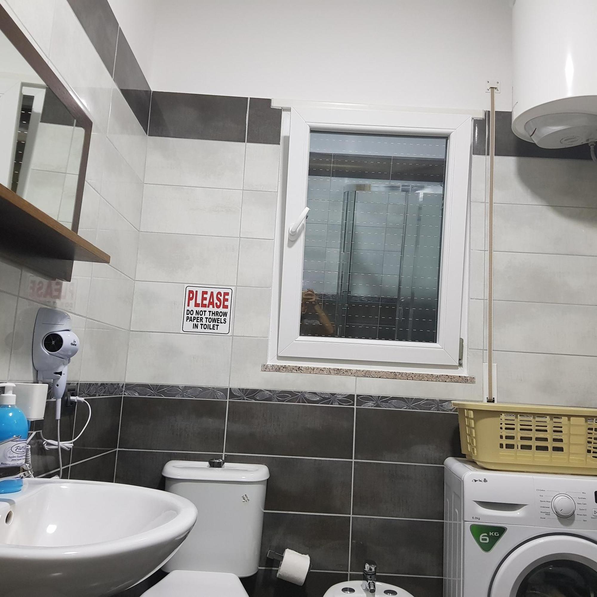 Relax Apartments Golem Голем Экстерьер фото